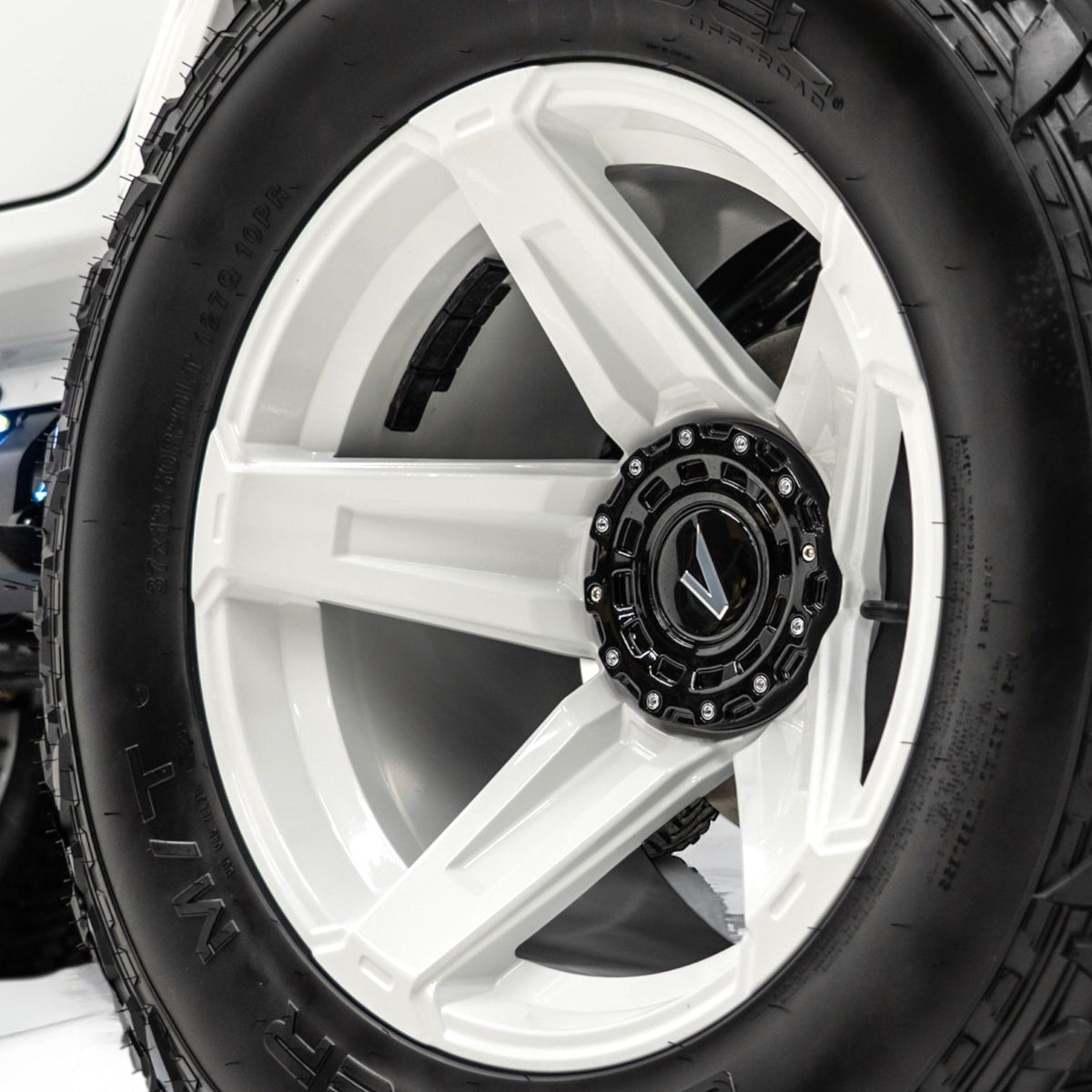 Ford Bronco Apocalypse 5 Spoke Wheel 6 Lug (White) 2021-2027